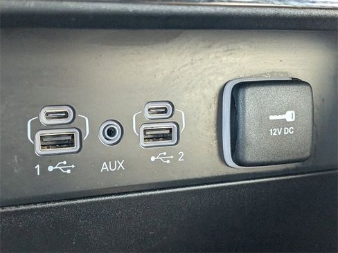 Certified 2024 Jeep Grand Cherokee Summit image 22