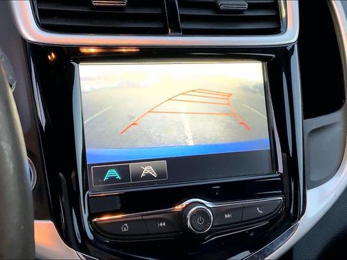 Used 2017 Chevrolet Sonic LT w/ Convenience Package image 27