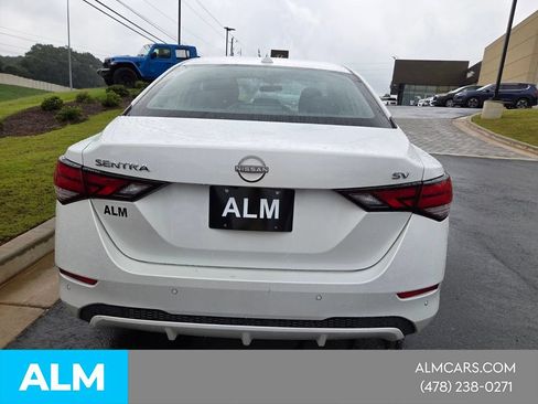 Used 2024 Nissan Sentra SV FWD image 7