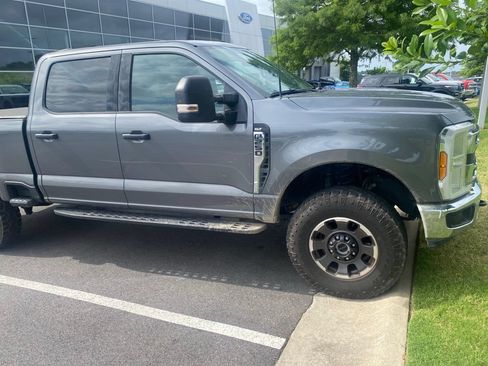 Used 2024 Ford F250 XLT w/ Tremor Off-Road Package AWD/4WD image 4