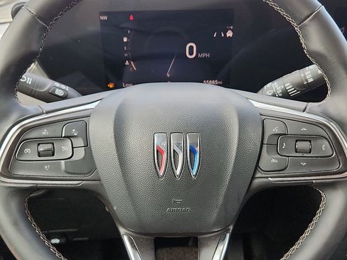 Used 2024 Buick Encore GX Preferred FWD image 11