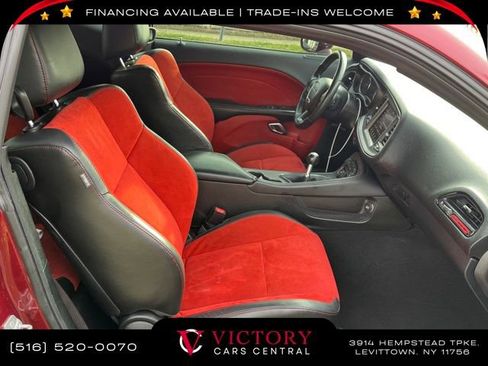 Used 2023 Dodge Challenger R/T image 17