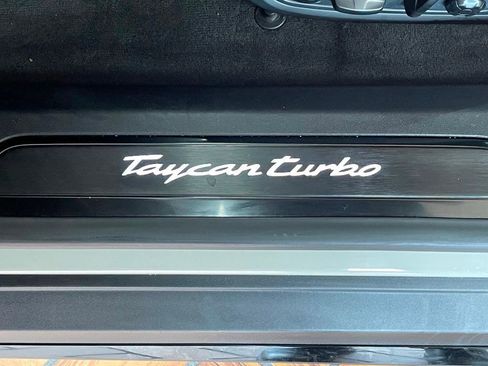 Used 2021 Porsche Taycan Turbo image 15