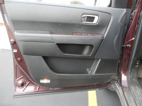 Used 2011 Honda Pilot EX-L image 26