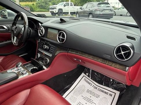 Used 2013 Mercedes-Benz SL 550 image 39