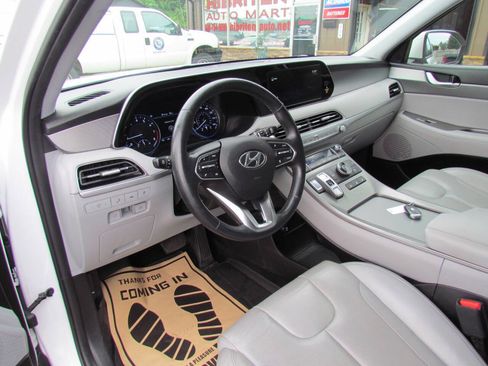 Used 2022 Hyundai Palisade SEL w/ 8P Bench Seat Package FWD image 9