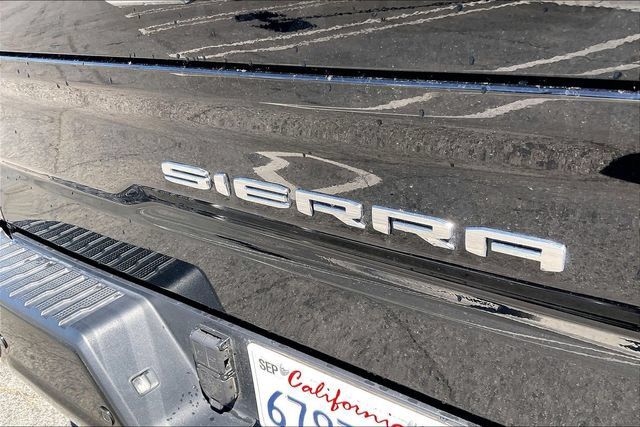 Used 2026 GMC Sierra 1500 AT4X AWD/4WD image 30