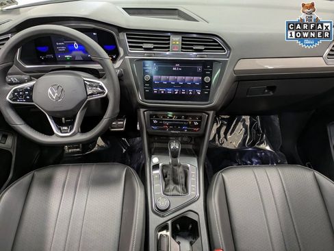 Used 2022 Volkswagen Tiguan SE R-Line AWD/4WD image 29