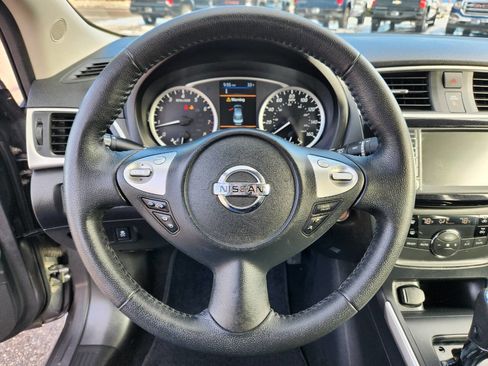 Used 2019 Nissan Sentra SV image 21