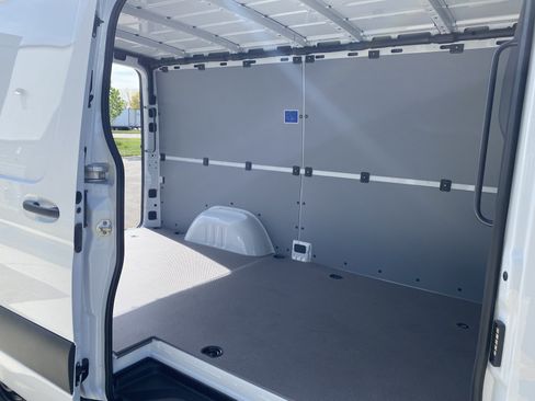 New 2026 Mercedes-Benz Sprinter 2500 image 7