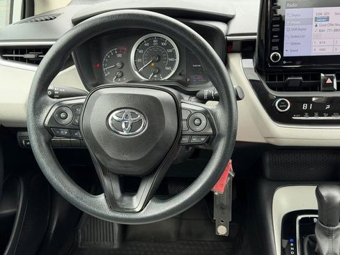 Certified 2022 Toyota Corolla LE image 19