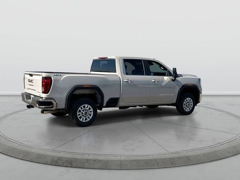 New 2026 GMC Sierra 2500 SLE AWD/4WD image 8