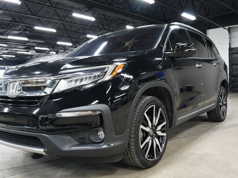 Used 2019 Honda Pilot Elite image 1
