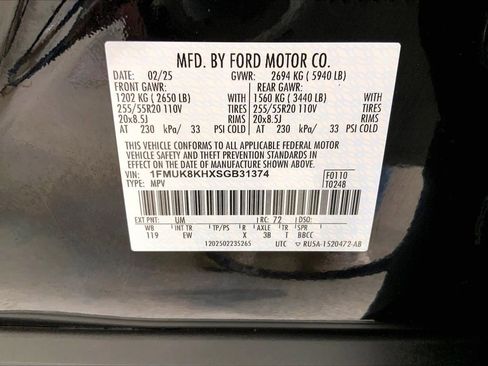 Used 2025 Ford Explorer ST-Line image 33