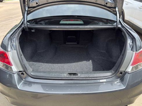 Used 2011 Honda Accord LX-P image 22