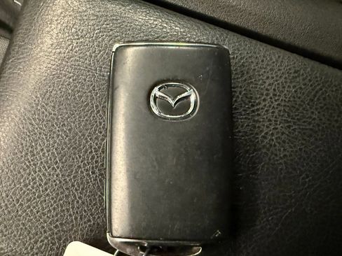 Used 2021 MAZDA MX-5 Miata RF Grand Touring image 15