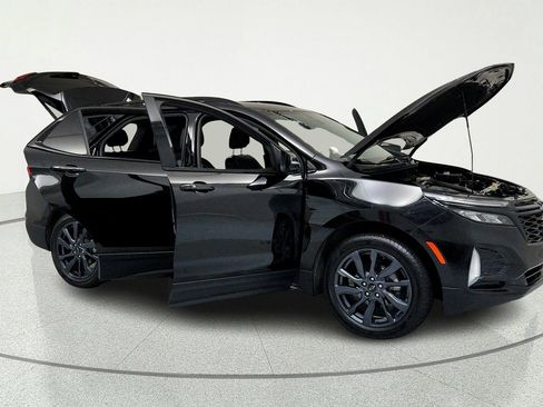 Used 2024 Chevrolet Equinox RS FWD image 14
