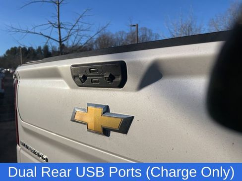 Used 2024 Chevrolet Silverado 1500 High Country w/ Technology Package image 10