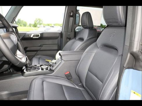 New 2025 Ford Bronco Badlands image 20