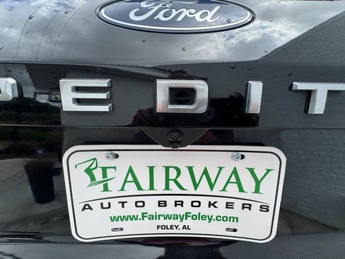 Used 2025 Ford Expedition Active AWD/4WD image 27