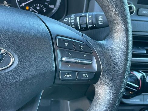 Used 2023 Hyundai Kona SEL image 15