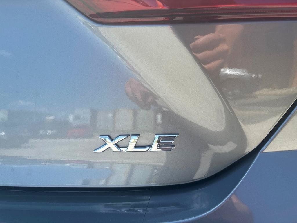Used 2026 Toyota Camry XLE w/ Premium Plus Package FWD image 16