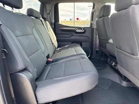 Used 2025 Chevrolet Silverado 1500 LT Trail Boss w/ Protection Package image 9