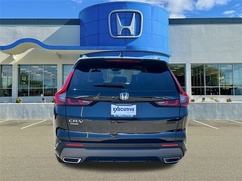 Used 2025 Honda CR-V Sport-L image 3