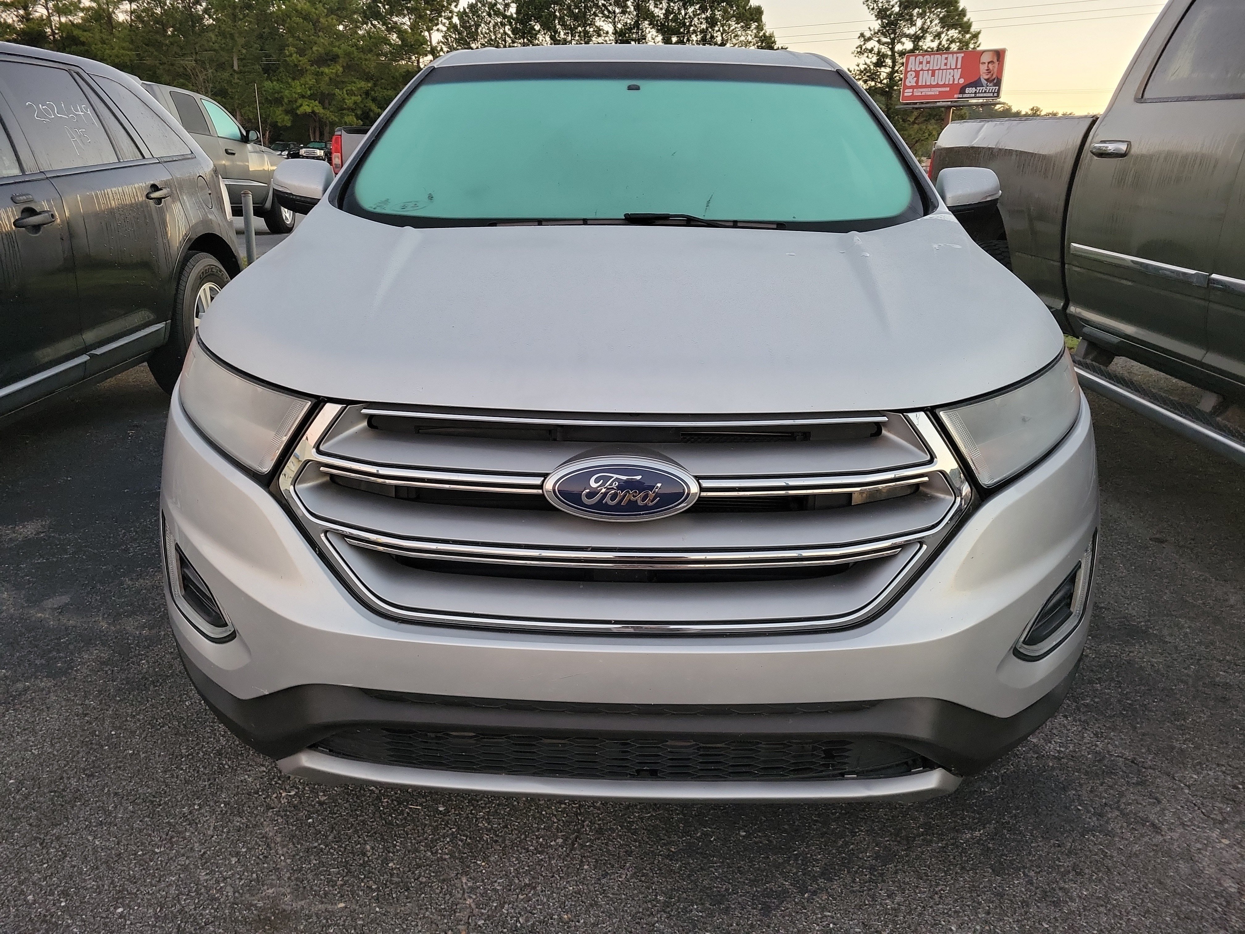 Used 2015 Ford Edge SEL w/ Equipment Group 201A FWD image 2