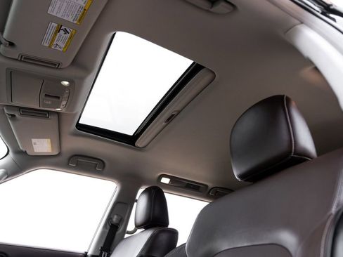 Used 2022 INFINITI QX80 Premium Select w/ Cargo Package image 4