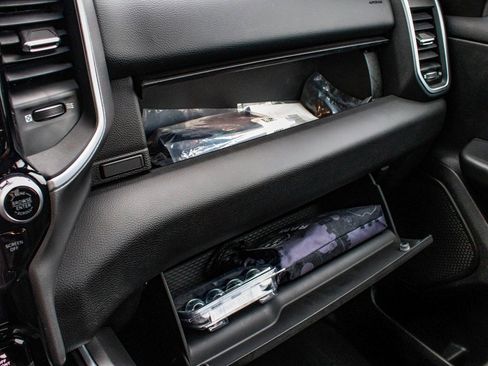 Used 2023 RAM 1500 Big Horn image 18