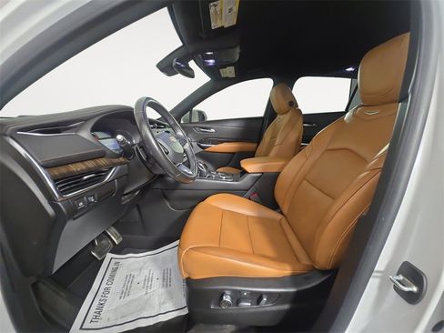 Used 2019 Cadillac XT4 Sport image 9