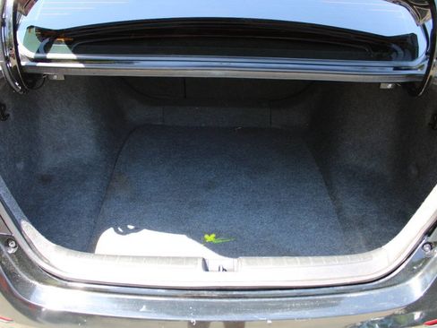Used 2019 Honda Accord Sport image 18