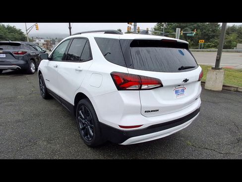 Certified 2024 Chevrolet Equinox RS w/ RS Leather Package AWD/4WD image 7