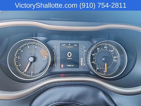 Certified 2016 Jeep Cherokee Latitude w/ Safety/Convenience Group image 11