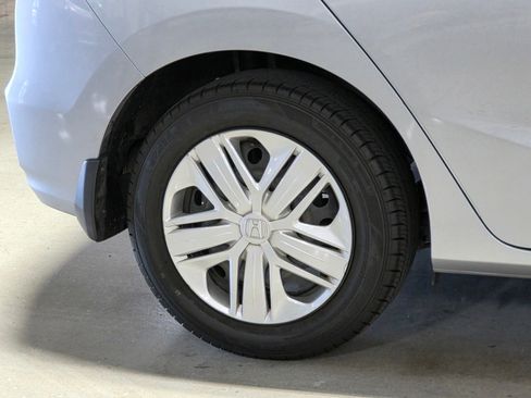 Used 2019 Honda Fit LX image 9