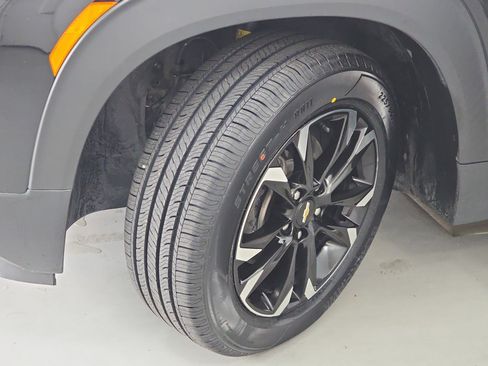 Used 2023 Chevrolet TrailBlazer LT image 30
