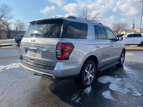 Certified 2024 Ford Expedition Limited image 7