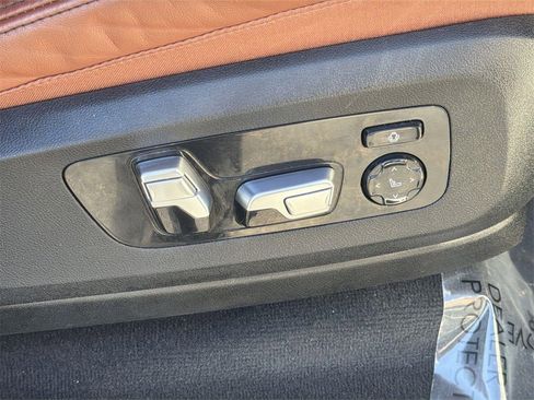 Used 2023 BMW X7 xDrive40i image 35