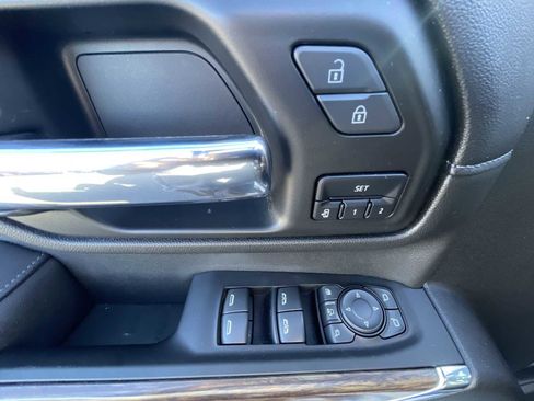 Certified 2022 Chevrolet Silverado 3500 High Country image 23