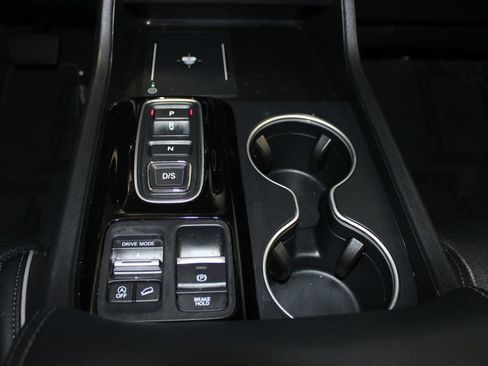 Used 2023 Honda Pilot Elite image 22