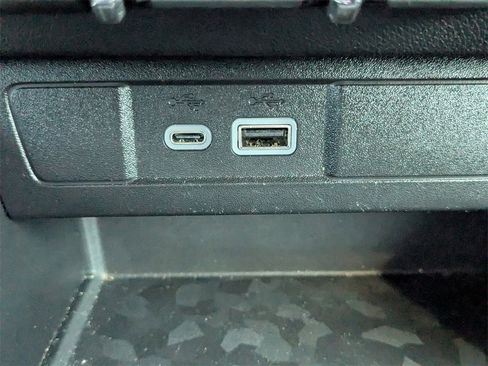 Certified 2024 Chevrolet Colorado Trail Boss w/ Advanced Trailering Package image 19