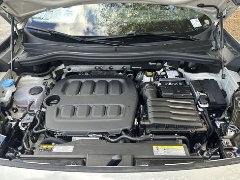 New 2026 Volkswagen Tiguan SE R-Line image 27