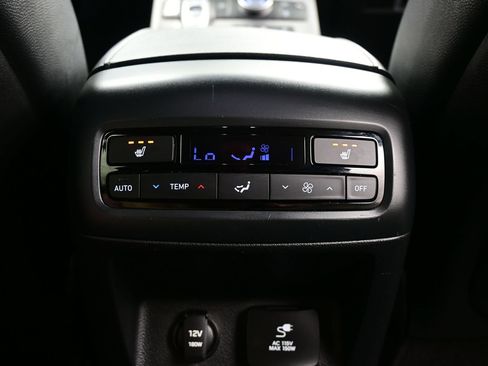 Used 2020 Hyundai Palisade SEL AWD/4WD image 16