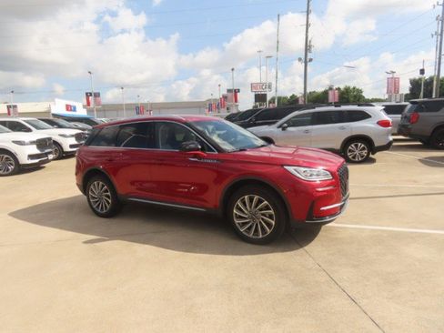 Used 2024 Lincoln Corsair Reserve FWD image 6