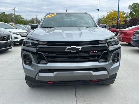 Used 2024 Chevrolet Colorado Z71 w/ Z71 Convenience Package 2 AWD/4WD image 2