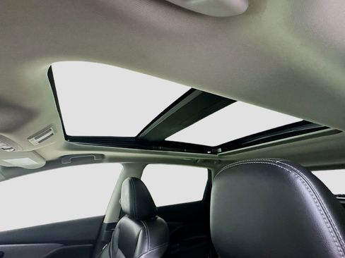 Used 2023 Nissan Murano SL image 11