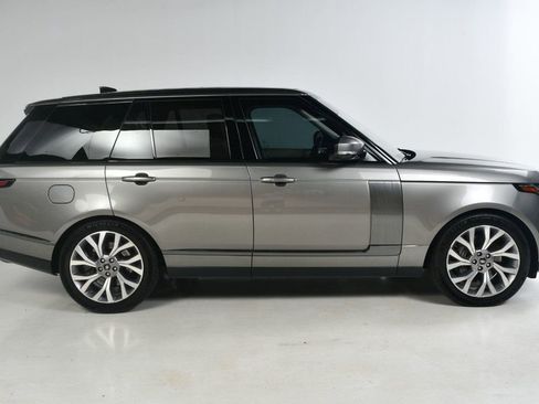 Used 2019 Land Rover Range Rover Supercharged image 4