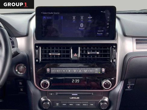 Used 2023 Lexus GX 460 Premium w/ Premium Plus Package AWD/4WD image 7