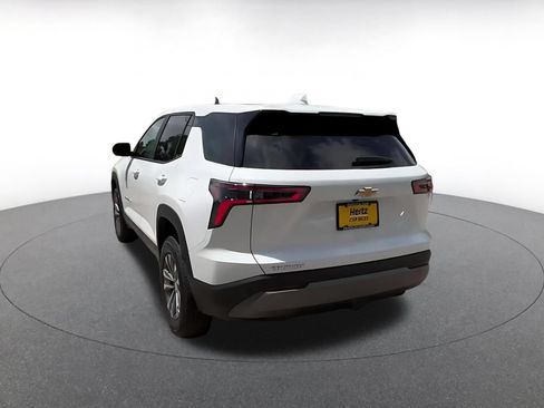 Used 2025 Chevrolet Equinox LT FWD image 10